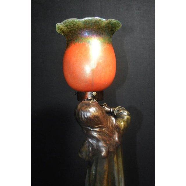 Antique French Art Nouveau Figural Bronze Table Lamp by A.J. Scottie, 1900s For Sale - Image 6 of 18