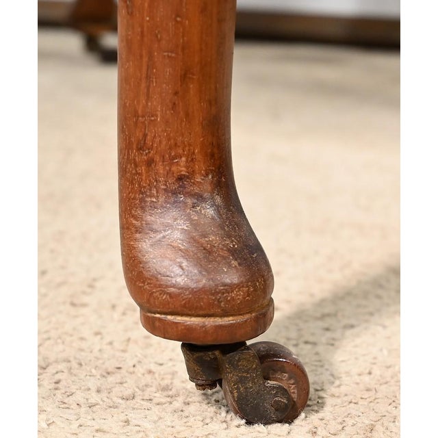 1st Part 19th Century Oval Table in Mahogany, England For Sale - Image 10 of 18