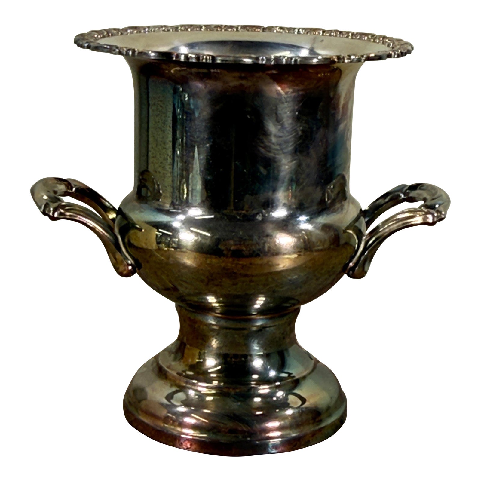 Vintage Oneida Silver Plated Champagne Cooler Ice Bucket With Scroll Handles