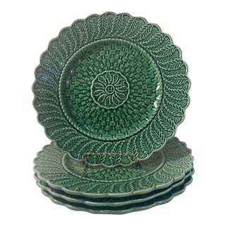 Vintage Bordallo Pinheiro Dinner Plates Set of 4 Basket Weave & Leaf Green Majolica For Sale