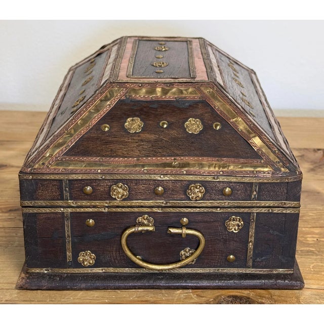 Early 20th Century Vintage Wooden Hinged Box W Metalwork Detail For Sale - Image 5 of 10