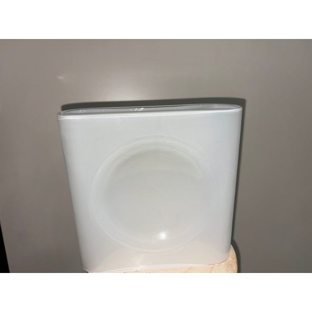 1970s White Glass Pocket Emptier, 1970 For Sale - Image 5 of 8