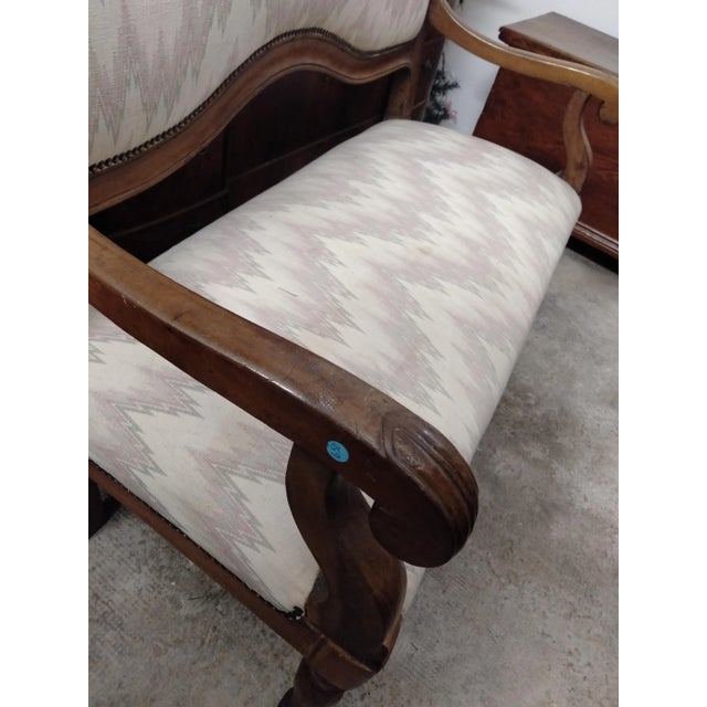 19th Century 2-Seater Carved Walnut Sofa For Sale - Image 9 of 15