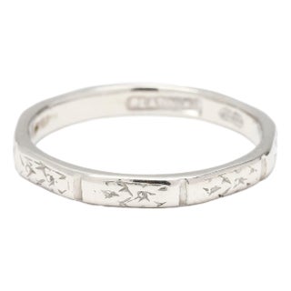 1930s Vintage Platinum Engraved Band Ring, Ring Size 4.75, Stackable For Sale