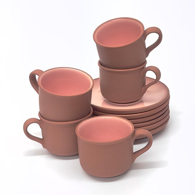 Mid-Century Modern 1980s Stunning Peach & Terracotta Gloss & Matte Dinner Set - Place Settings for 6 / 32 Pieces For Sale - Image 3 of 13