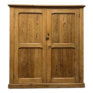 19th Century English Pine Cupboard For Sale