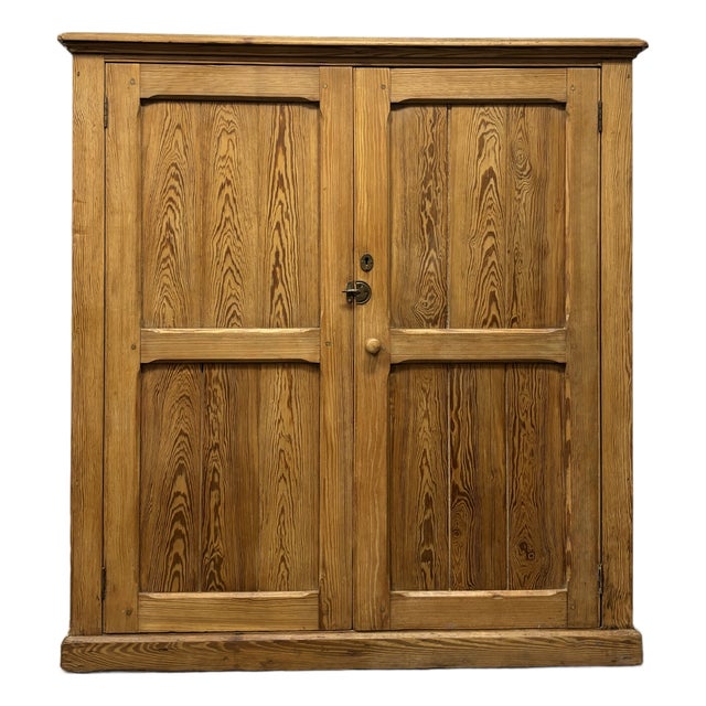 19th Century English Pine Cupboard For Sale