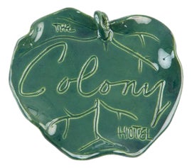 Example of Ashtrays and Catchalls