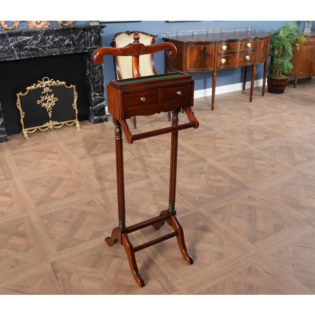 Traditional Niagara Furniture Large Mahogany Valet For Sale - Image 3 of 10