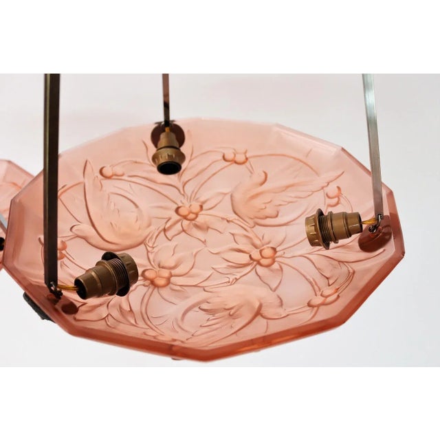 Italian Art Deco Sculptured Glass and Chrome Chandelier in Pink, 1940s For Sale - Image 4 of 18