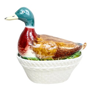 1960s Vintage Mottahedeh Design Mallard Duck Soup Tureen & Basket Base For Sale