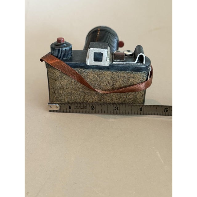 1990s Vandor Pelzman Designs Cast Resin 35 Mm Camera Letter Card Holder Organizer Vintage For Sale - Image 5 of 13