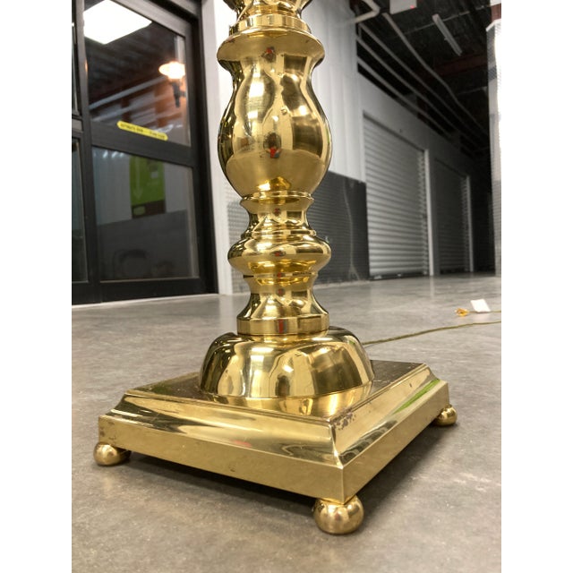 Chapman Manufacturing Company Heavy Brass Triple-Helix Floor Lamp Manner of Chapman For Sale - Image 4 of 12