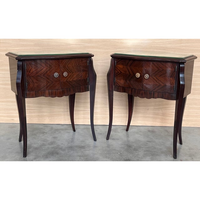 1950s Early 20th Century Art Deco Italian Bedside Tables in Mahogany, 1950s, Set of 2 For Sale - Image 5 of 14