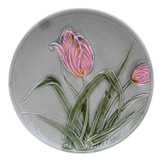 Small German Majolica Tulip Plate Circa 1900 For Sale