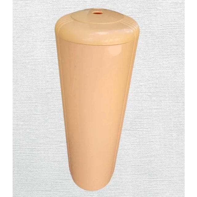 Vintage Hollywood Regency Pale Peach Hard Plastic Fluted Hollywood Regency Clothing Hamper For Sale In West Palm - Image 6 of 7