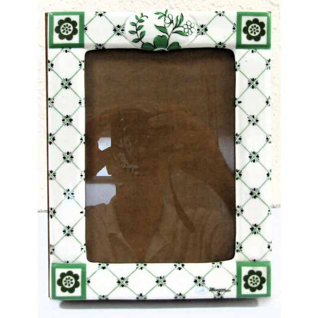 NEW Mangani Italy Green and White Porcelain Frame Item 11742/2 9.5 x7.5 This item comes from a South Florida high-end...