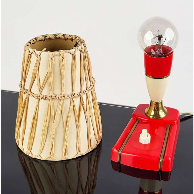 Mid-Century Bakelite Table Light, 1950s For Sale - Image 4 of 7