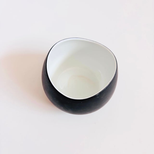 Rosenthal Rosenthal Germany Continental China Charcoal Sugar Bowl by Raymond Loewy For Sale - Image 4 of 8