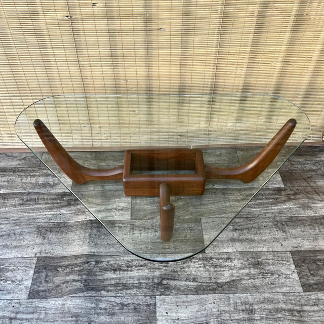1960s Mid-Century Modern Adrian Pearsall Style Glass Top Coffee Table. Circa 1960s For Sale - Image 5 of 18