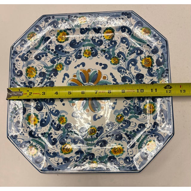 Late 20th Century Late 20th Century Italian Hand-Painted Maiolica Platter From Caltagirone, Sicily | Signed Cataldo |Pottery For Sale - Image 5 of 5