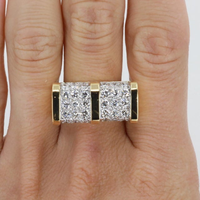 Late 20th Century 18k Fashion Diamond Ring, Size 6 For Sale - Image 4 of 4