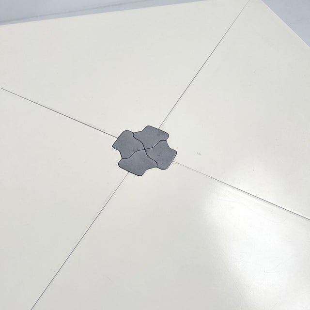 White Plana Folding Table by Giancarlo Piretti for Castelli, 1970s For Sale - Image 9 of 11