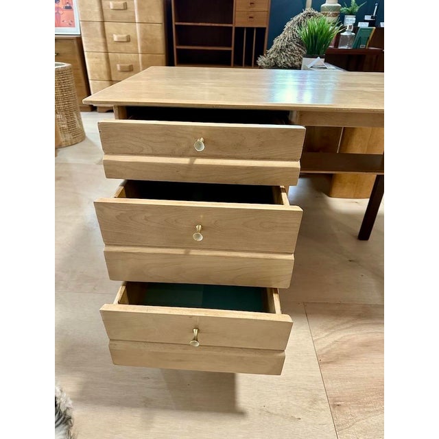 1950s Heywood Wakefield ‘Cadence’ Rare Writing Desk For Sale - Image 11 of 15