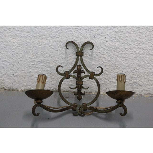 Vintage Royal Lily Decor Wall Lamps, 1950s, Set of 2 For Sale - Image 6 of 18