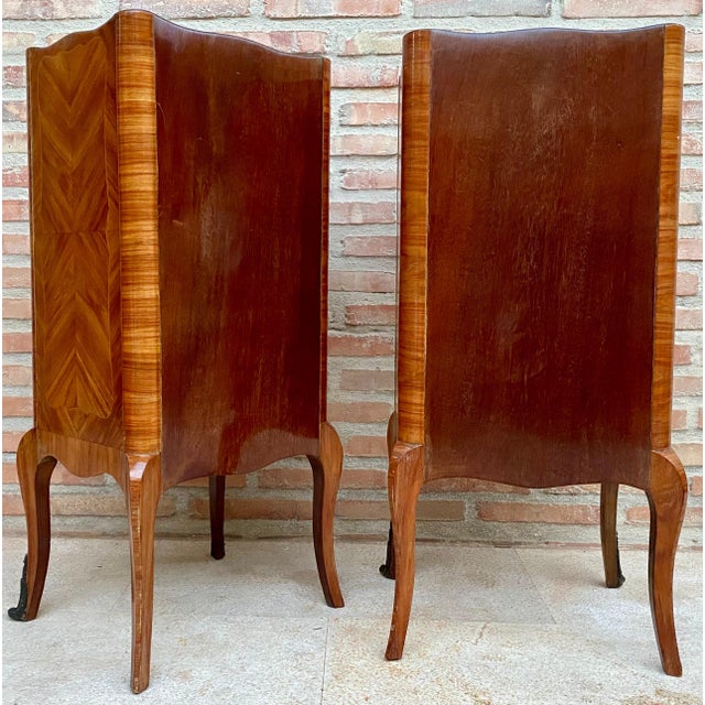 Late 19th Century Louis XV Style French Marquetry and Marble Chests of Drawers For Sale - Image 4 of 18