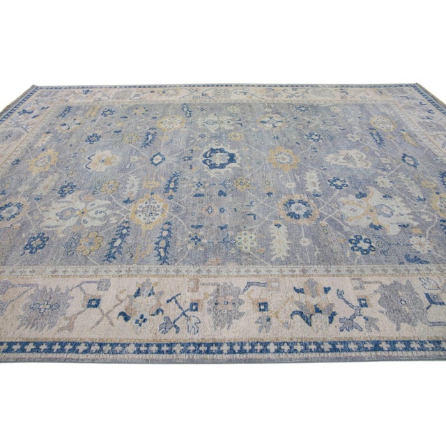 Early 21st Century Early 21st Century Gray Modern Mahal Floral Handmade Indian Wool Rug by Apadana For Sale - Image 5 of 7