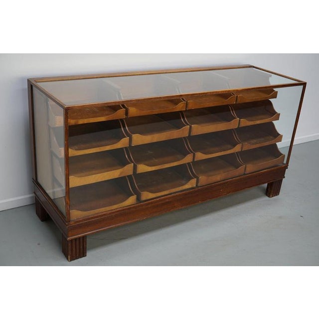 English Beech and Glass Shop Counter Cabinet, 1920s For Sale - Image 18 of 18