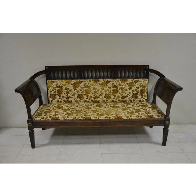 Sofa Louis XVI. Epoch 1700. Origin Piedmont (Italy). There is a reconsolidation in the central crossbar carried out in a...
