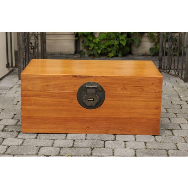 Early 20th Century 1920s Asian Camphor Wood Box with Traditional Lockset and Lateral Handles For Sale - Image 5 of 12