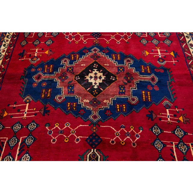 Textile 1960s Vintage Shiraz Persian Wool Rug in Red With Medallion Motif For Sale - Image 7 of 7