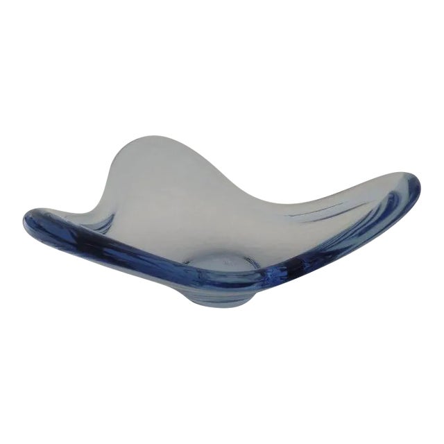 Mid 20th Century Lütken for Holmegaard Ice Blue Shaped Glass Bowl For Sale