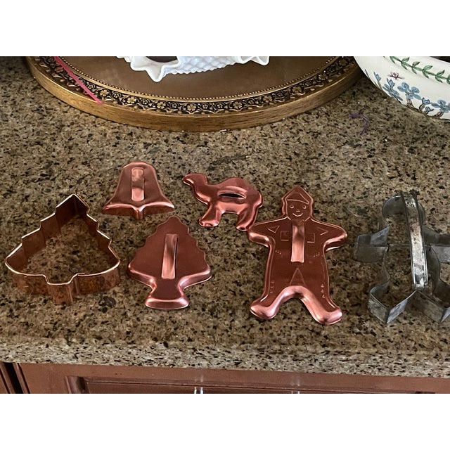 1950s 7 S Copper Molds Baking Jelly Collection With Cookie Cutters For Sale - Image 9 of 9