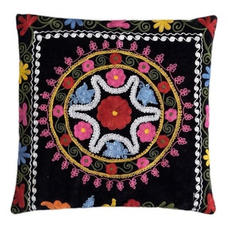 Embroidered Cotton Suzani Pillow Cover 18'' X 18'' For Sale