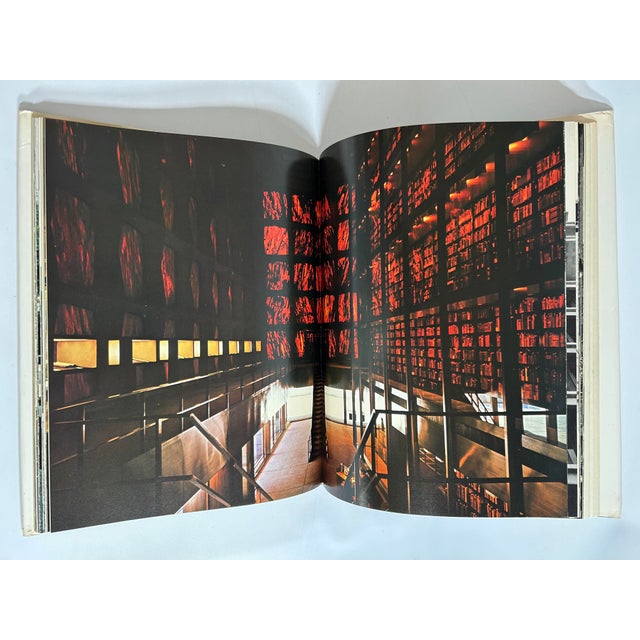 1970s Illustrated Small Quarto, Christopher Woodward's Skidmore, Owings & Merrill - 1 Book For Sale - Image 11 of 14