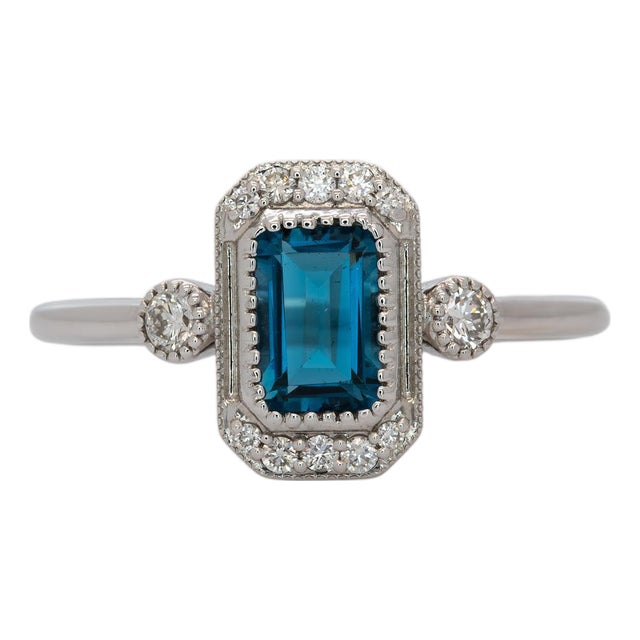 London Blue Topaz Ring With Earth Mined Diamond Accents: Solid 14k Gold, Size 6.75 For Sale