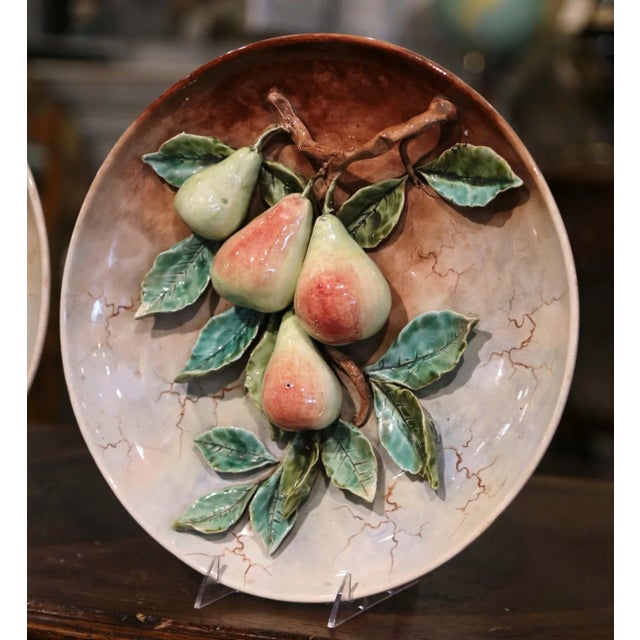 Late 19th Century Pair of 19th Century French Hand Painted Ceramic Barbotine Fruit Wall Platters For Sale - Image 5 of 12