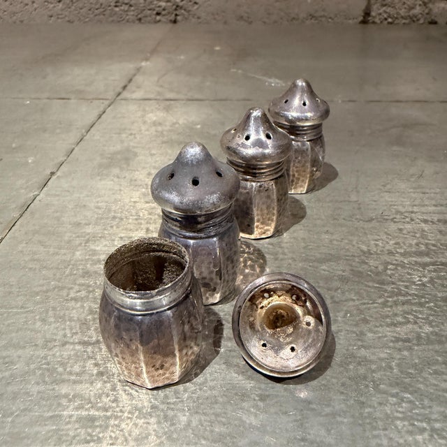 Silver Vintage Vincent Lollo Sterling Silver Salt & Pepper Shakers Set of 4 For Sale - Image 8 of 8