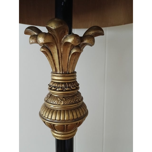 Hollywood Regency Vintage Black & Gold Neoclassical Table Lamp With Ornate Cast Metal Base For Sale - Image 10 of 12