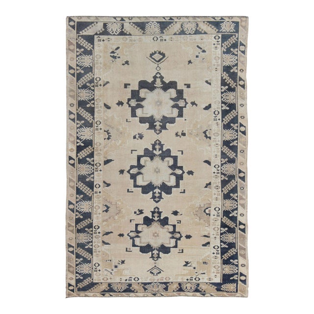 Vintage Hand Knotted Turkish Oushak With Medallion Design in Cream and Blue 6'8'' X 10'1'' For Sale