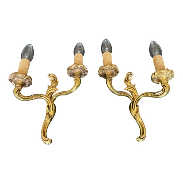 French Bronze Wall Lamps, 1960s, Set of 2 For Sale