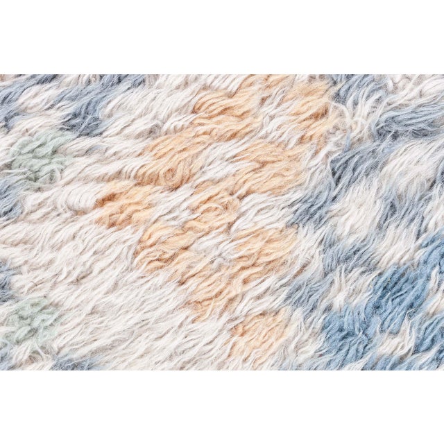 Doris Leslie Blau Vintage Scandinavian Geometric Cream Hand-Knotted Rug Pile For Sale In New York - Image 6 of 9