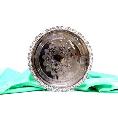 Silver Silver Ticket Holder with Engraved Floral Motifs For Sale - Image 8 of 8