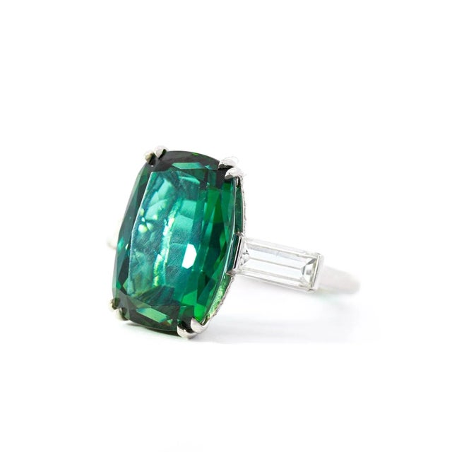 12.68 Carat Zoisite Green Tanzanite & Diamond Ring in Platinum 950 | IGI Certifi, Size 7 For Sale In Miami - Image 6 of 12
