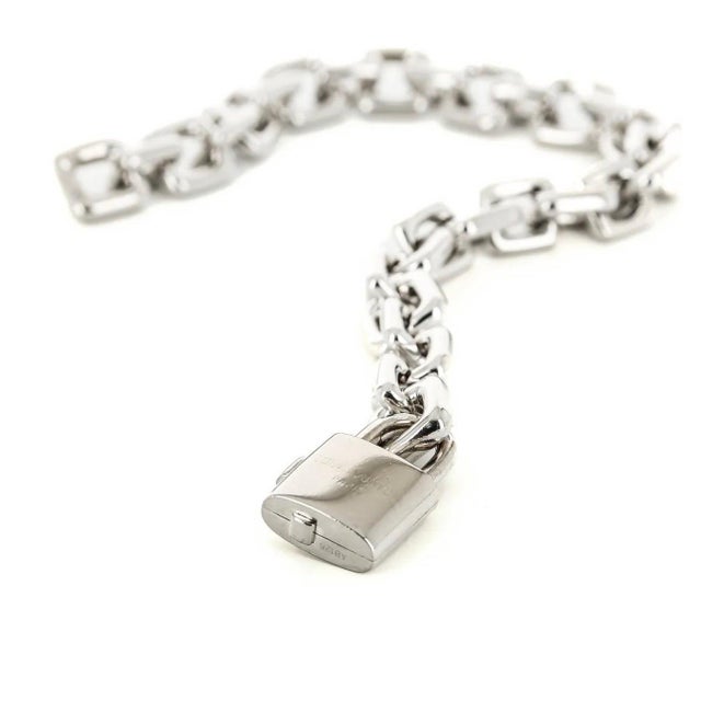 Arts & Crafts Louis Vuitton Locket Chain Vintage Link Bracelet in 18 Karat White Gold, 87 Gm For Sale - Image 3 of 18