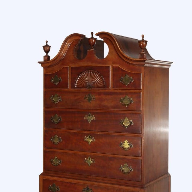 1930s Antique Kindel Queen Anne Style Cherry 11 Drawer Chest With Carved Shell C1930 For Sale - Image 5 of 18